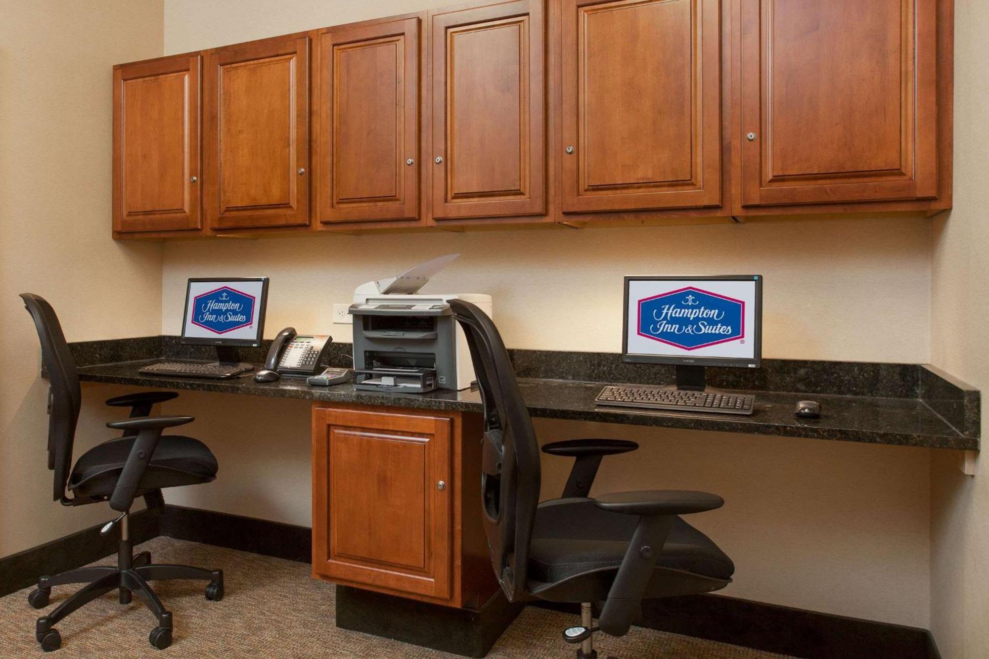 Hampton Inn & Suites Addison Eksteriør bilde