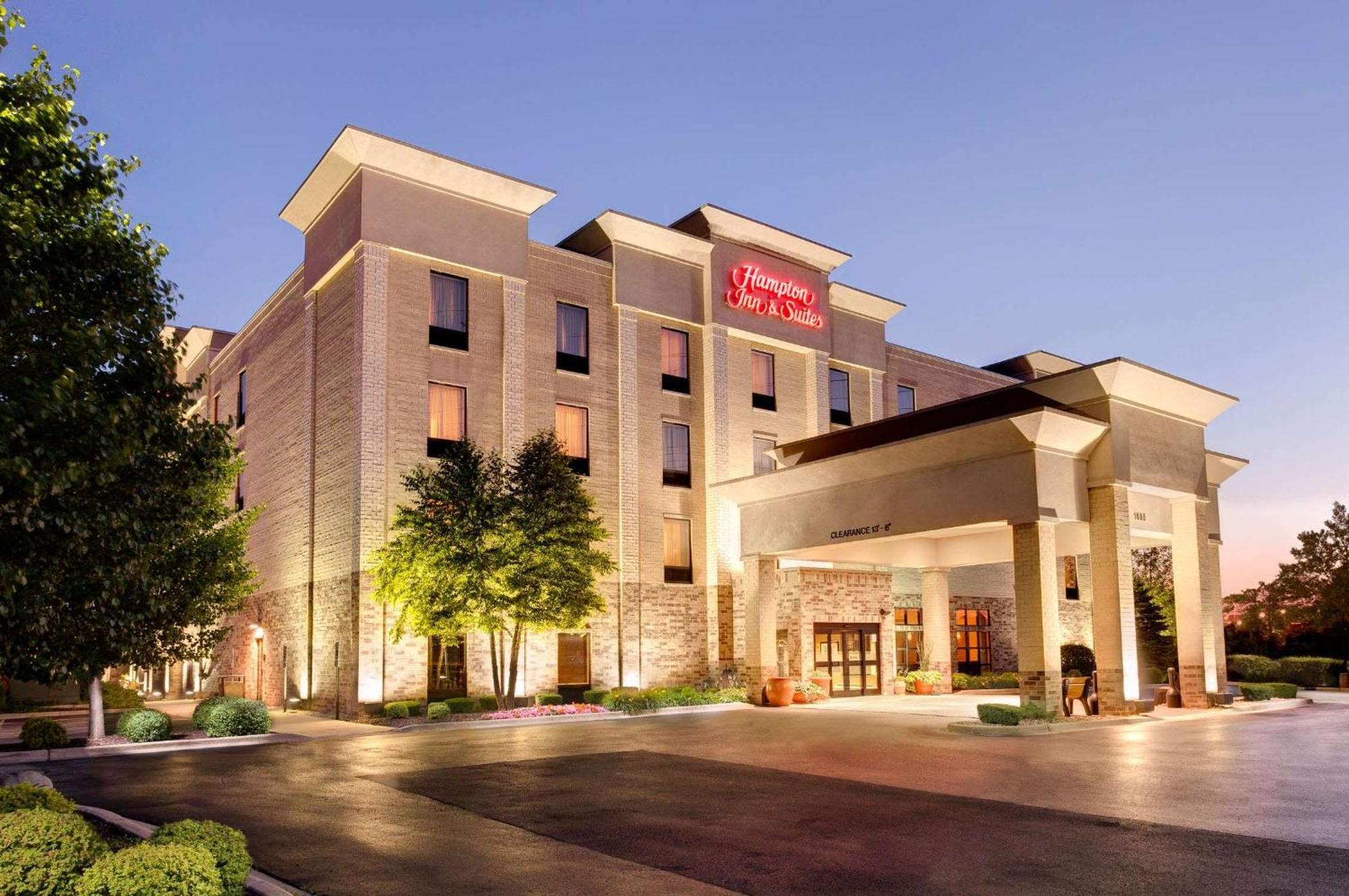 Hampton Inn & Suites Addison Eksteriør bilde